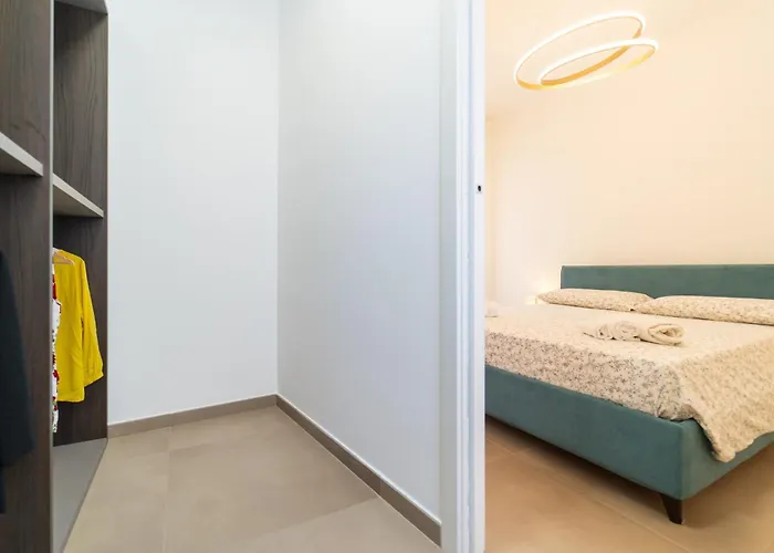 Guesthost - Dimora Dei Consoli * 시라쿠사