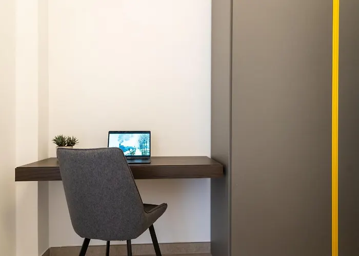 Guesthost - Dimora Dei Consoli * 시라쿠사