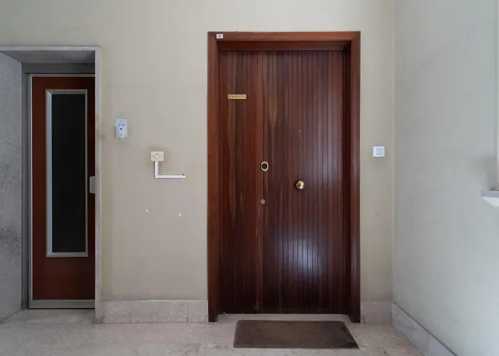 Guesthost - Dimora Dei Consoli *