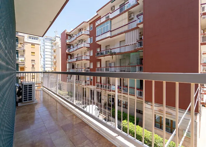 Guesthost - Dimora Dei Consoli *